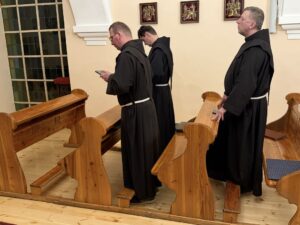 IMG-03